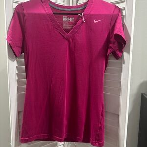 Nike Women's V-Neck Magenta Tee